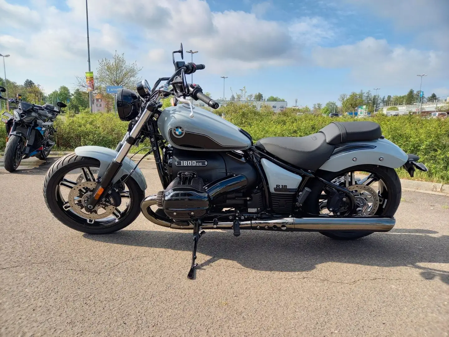 BMW R 18 Grey - 2