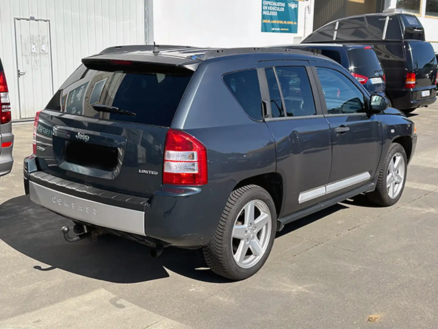 Jeep Compass 2.0CRD Limited Schwarz - 2