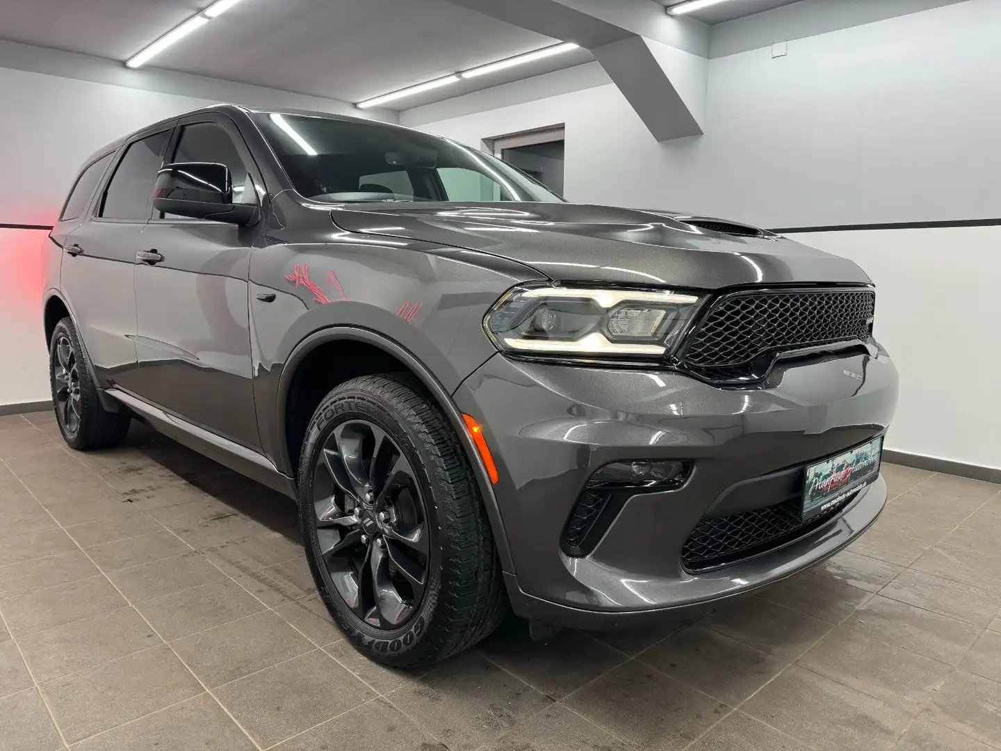 Dodge Durango 3.6 V6 SXT 4x4/MY2021-Facelift/7.Sitze Grey - 1