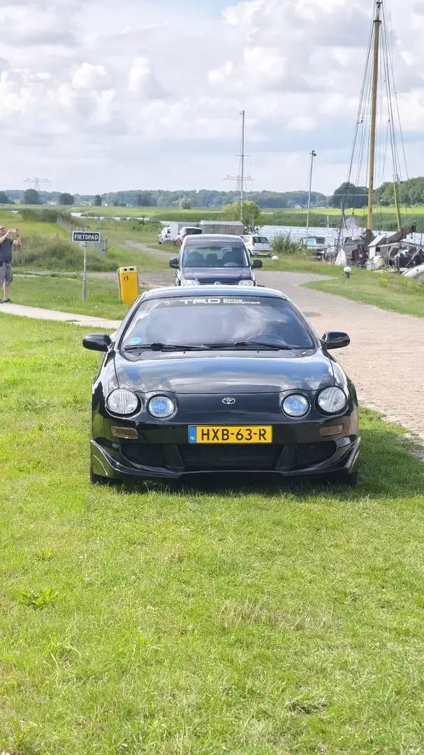 Toyota Celica 1.8i Czarny - 2