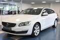 Volvo V60 BUSINESS D2 120 ch Stop&Start Geartronic 6 Momentu Blanc - thumbnail 1