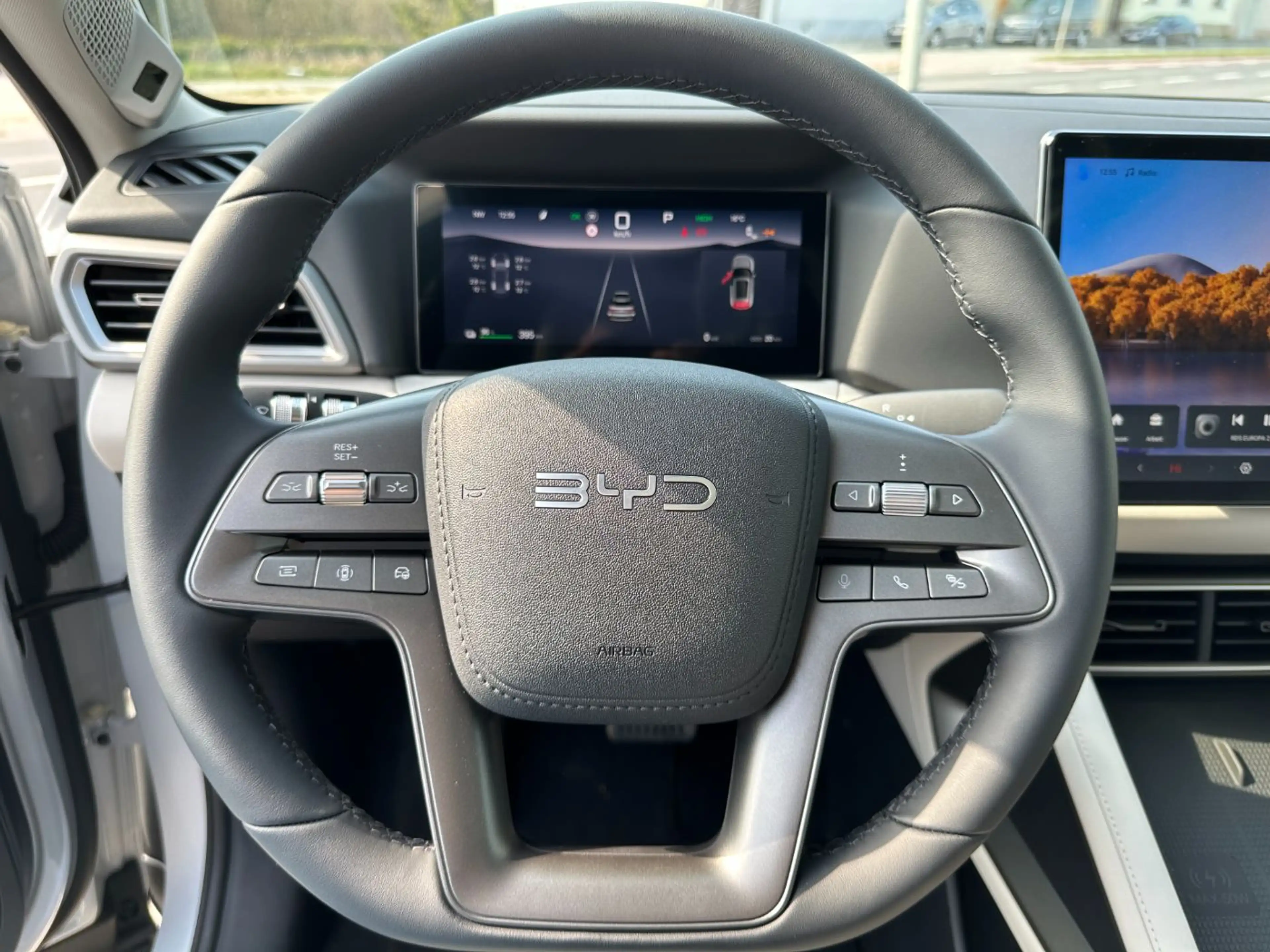 BYD Atto 2 DMi Boost LED DAB CarPlay HUD PTS KeyGo — photo 11