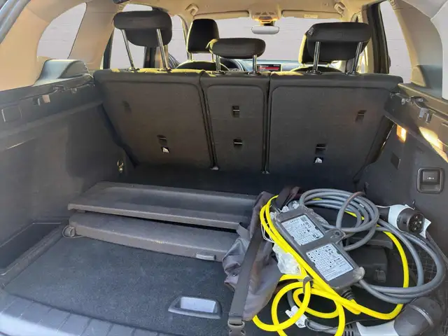 BMW X1 view 13