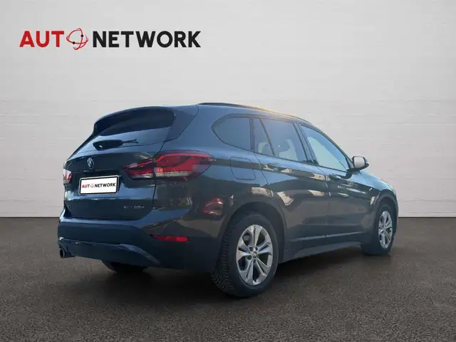 BMW X1 view 4