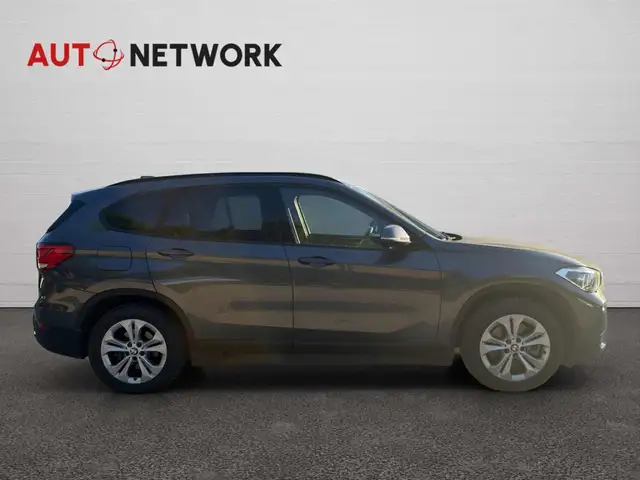 BMW X1 view 8