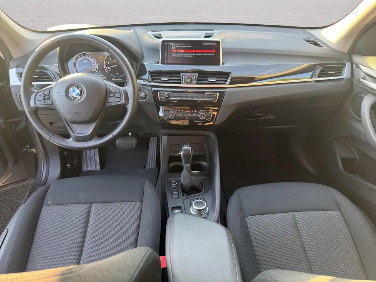 BMW X1 xDrive25e Business Advantage, миниатюра 11