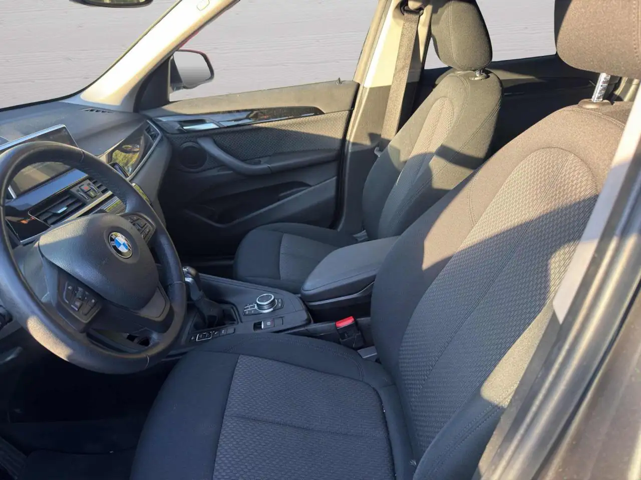 BMW X1 xDrive25e Business Advantage, миниатюра 9
