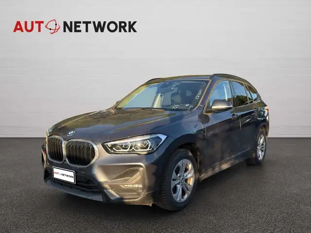 BMW X1 view 3