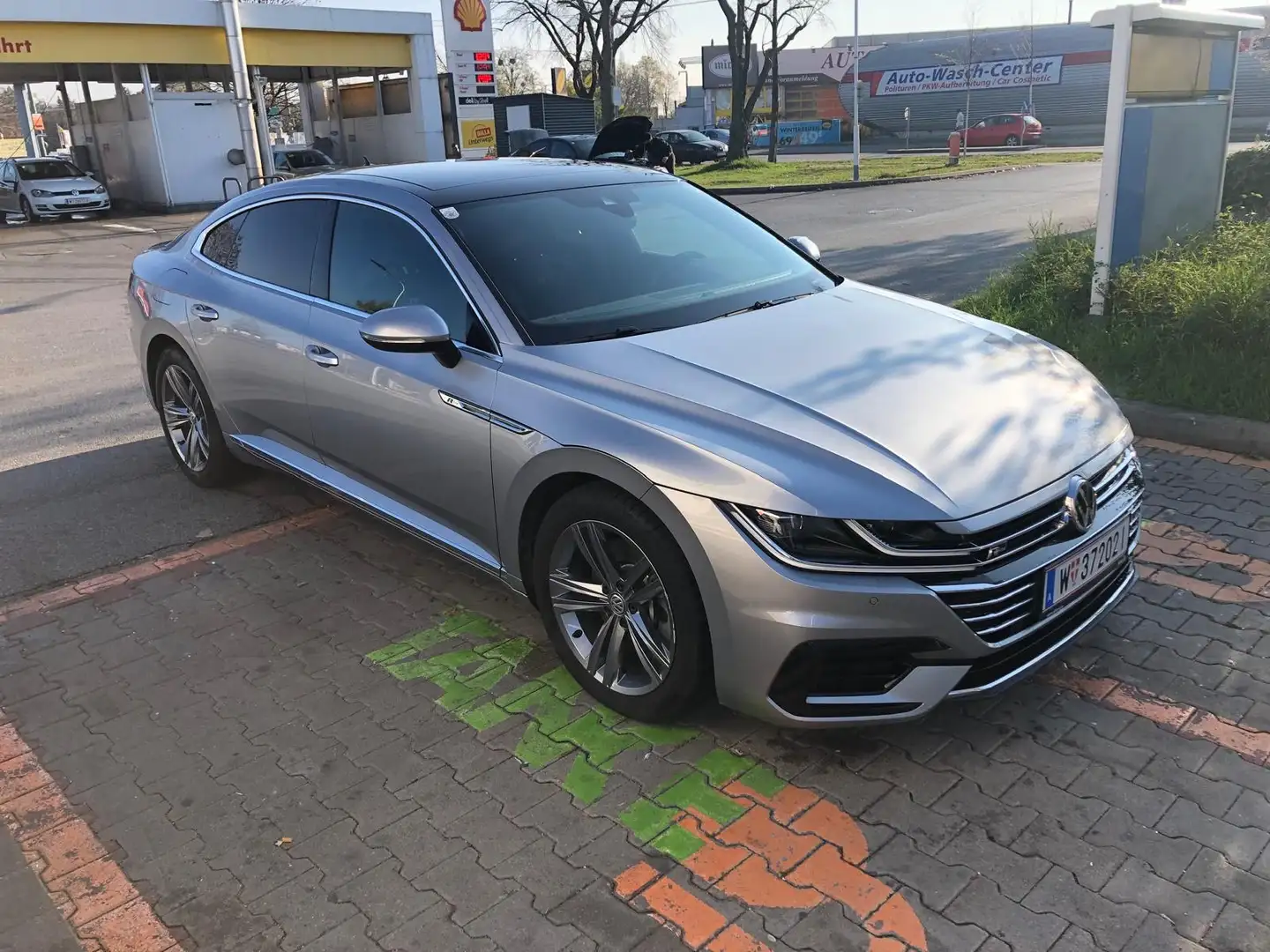 Volkswagen Arteon 2,0 TDI SCR 4Motion R-Line DSG - 1