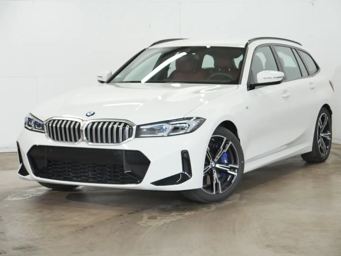 BMW 320 i Touring Auto M Sportpaket Innovationsp. Weiß - 2