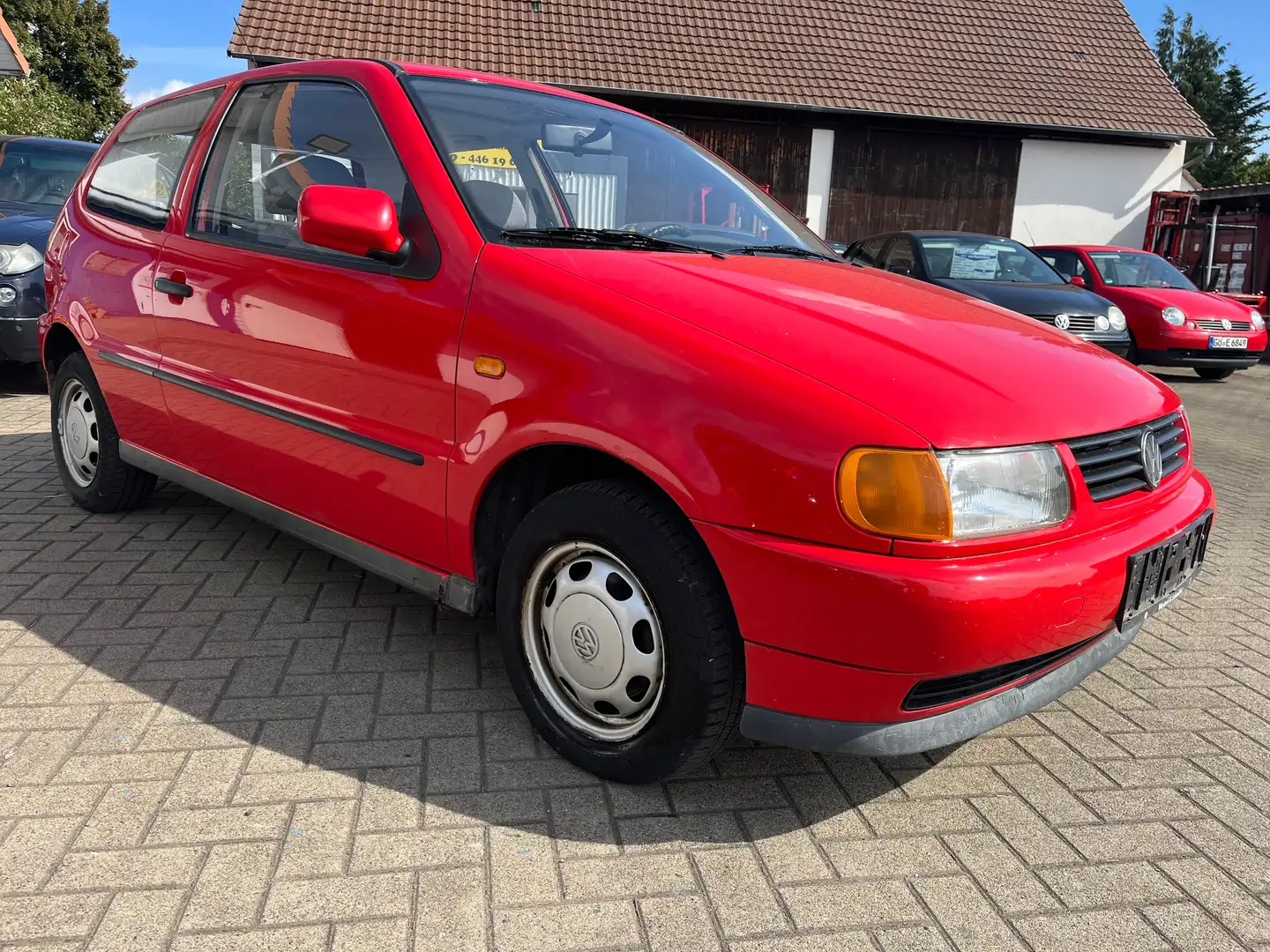 Volkswagen Polo 1.1, 45 PS Oldtimer, 2.Hd, ZR neu,TÜV-fällig Rot - 2