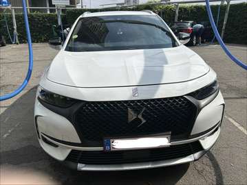 DS7 BlueHDi 130 EAT8 Executive