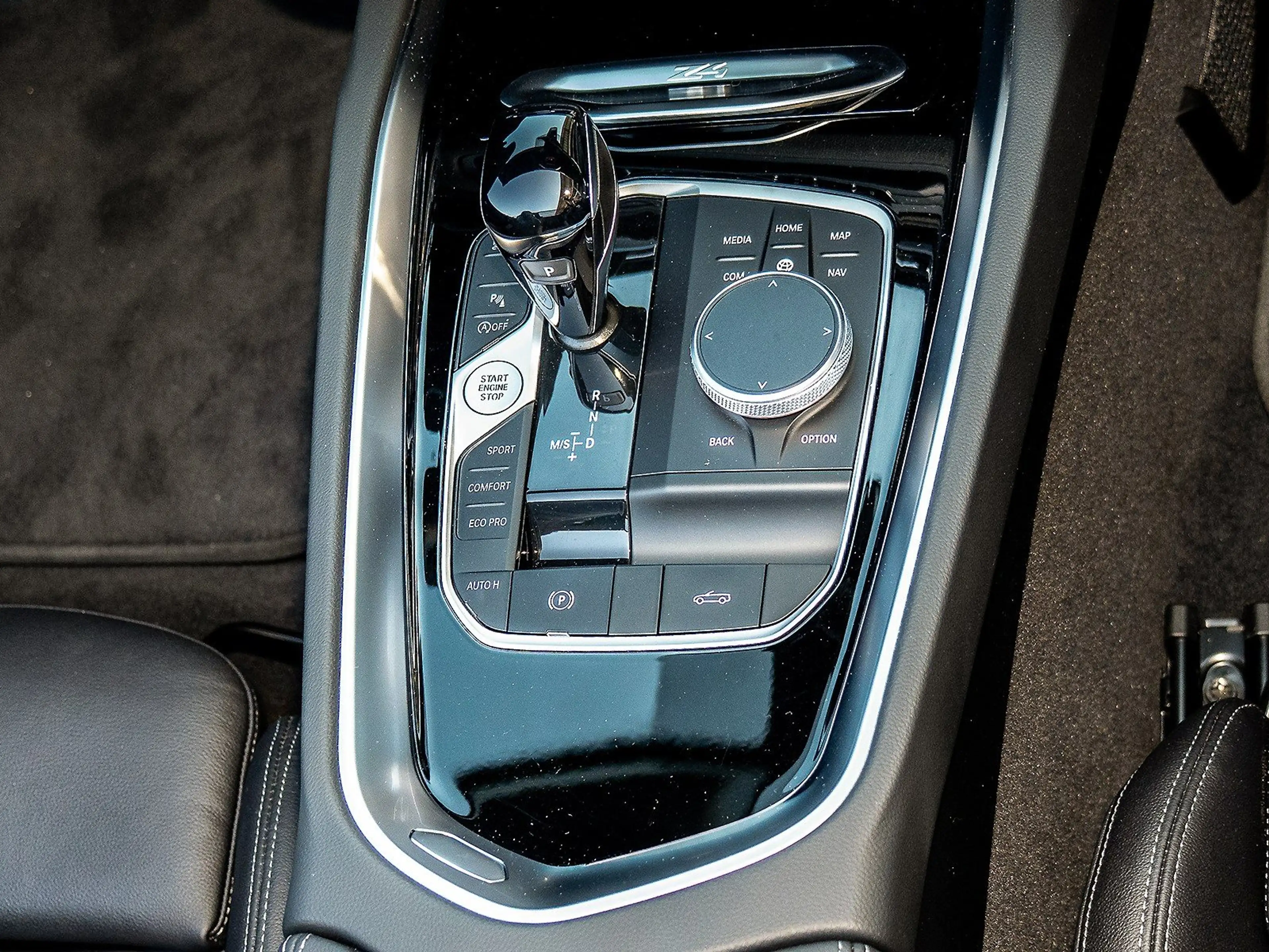 BMW Z4 M40i — photo 11