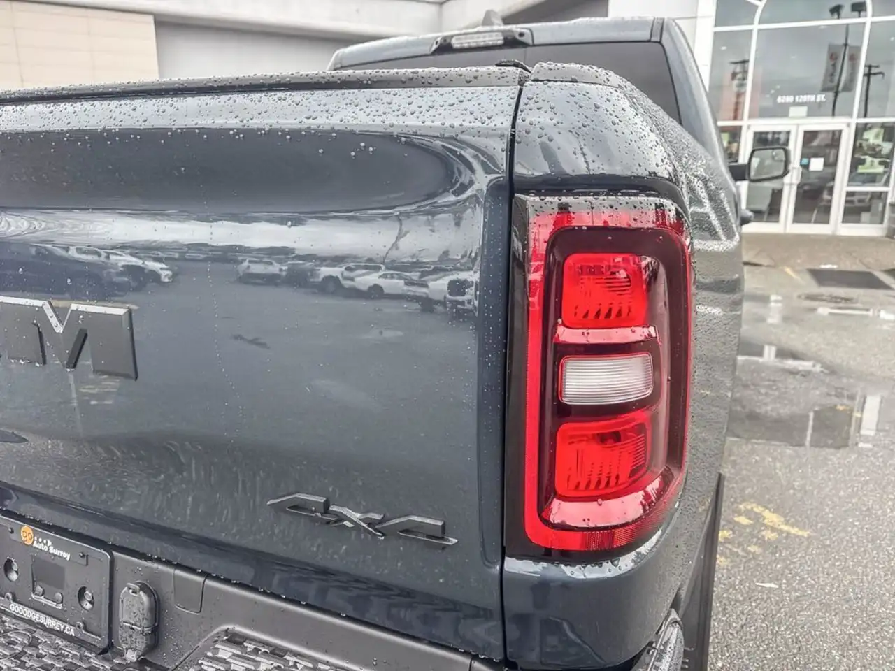 RAM 1500 снимка RAM 1500