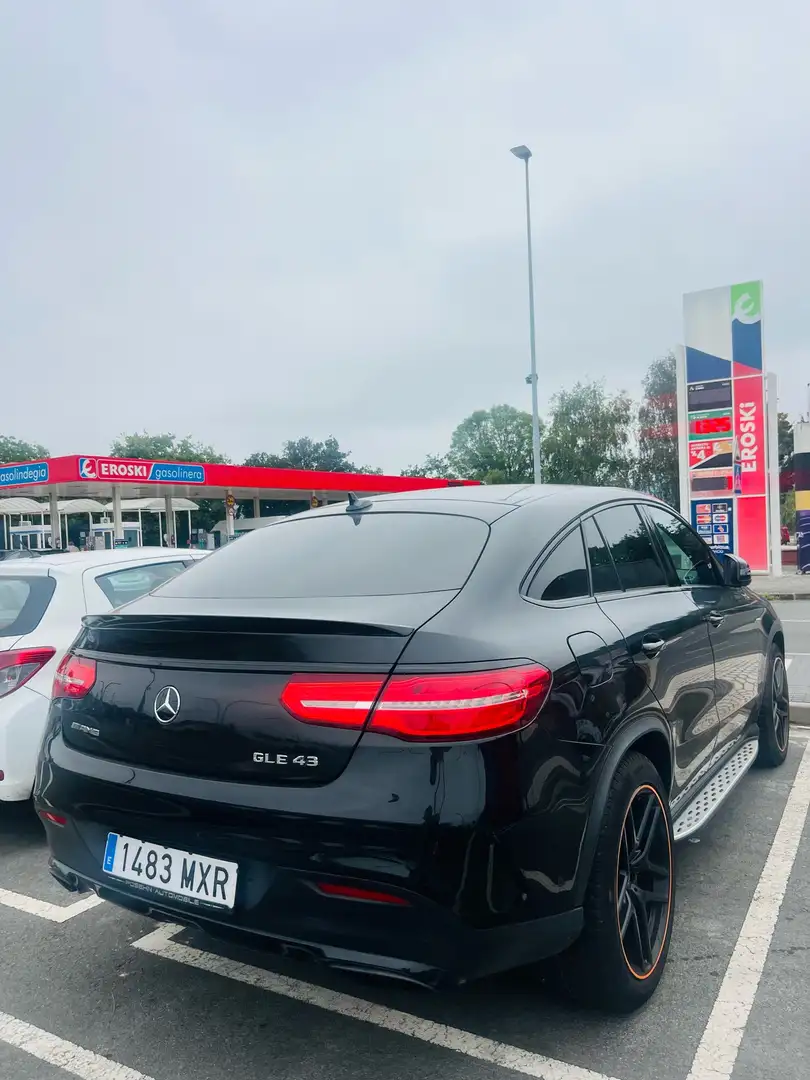 Mercedes-Benz GLE 43 AMG 4Matic Aut. Negro - 2