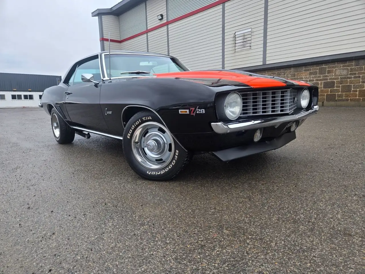 Chevrolet Camaro снимка Chevrolet Camaro