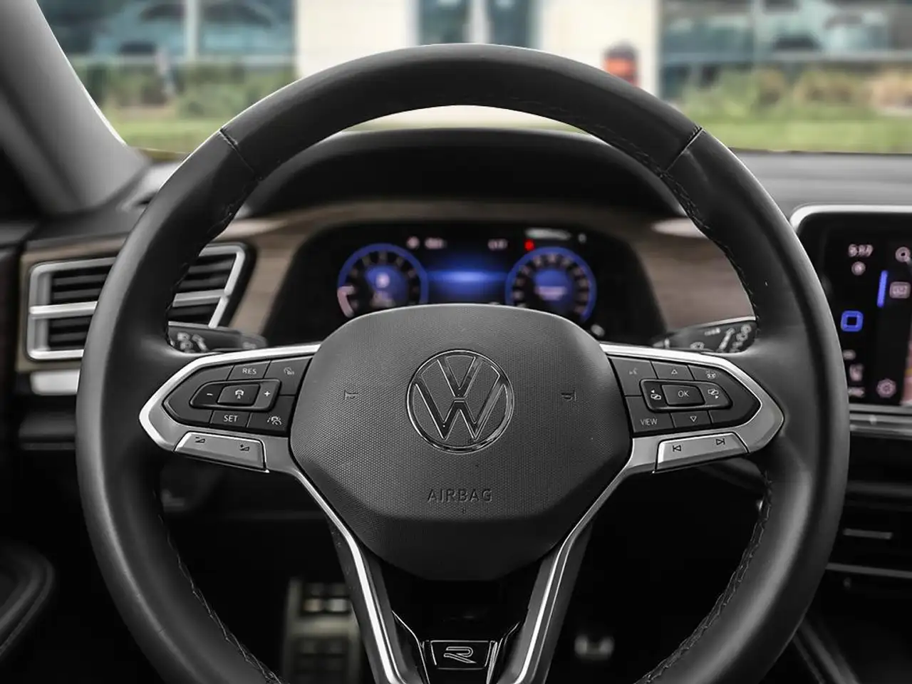 Volkswagen Atlas снимка Volkswagen Atlas