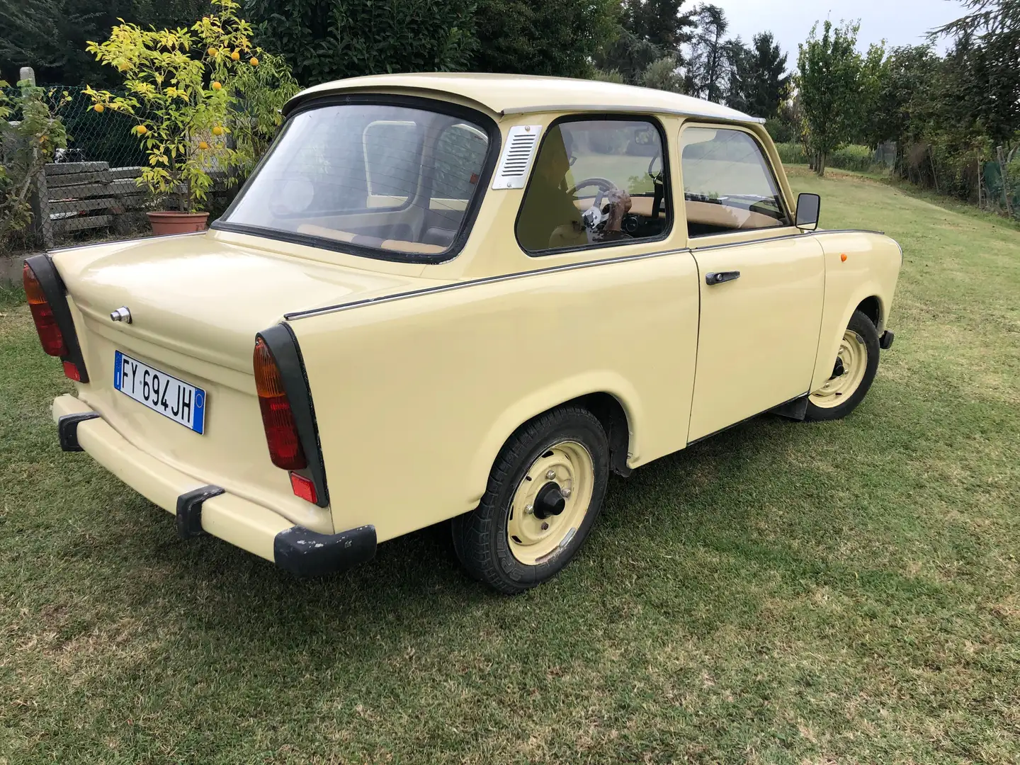 Trabant P601 Beige - 2