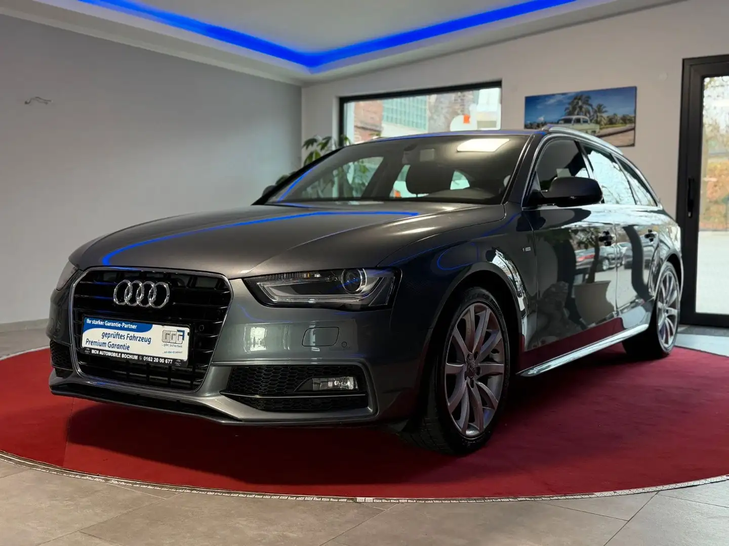 Audi A4 Avant Ambition S-Line/SHZ/Scheckheft Grau - 1