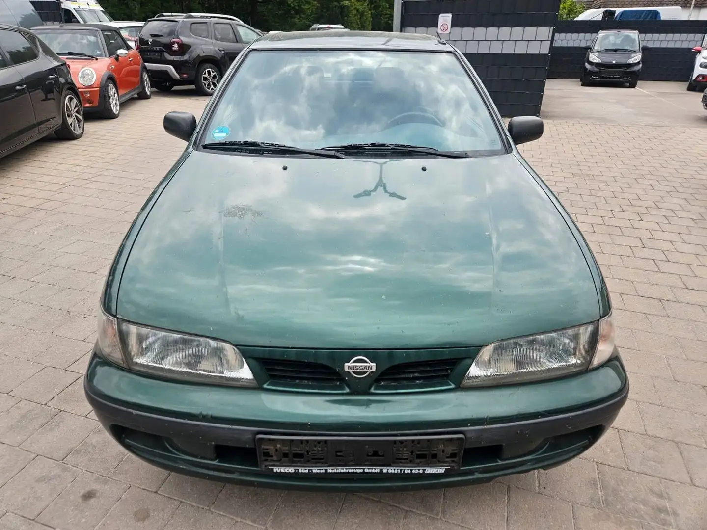 Nissan Almera 1.6 Ambiente Zöld - 2