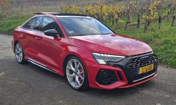 RS3 TFSI Limousine quattro S tronic