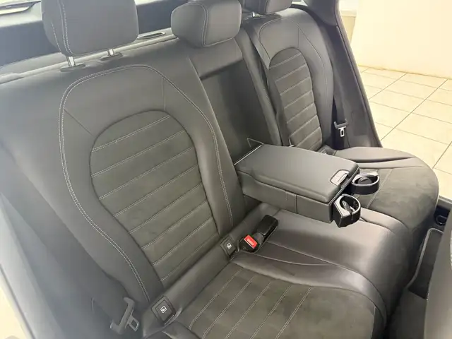 Mercedes-Benz GLC 200 view 14