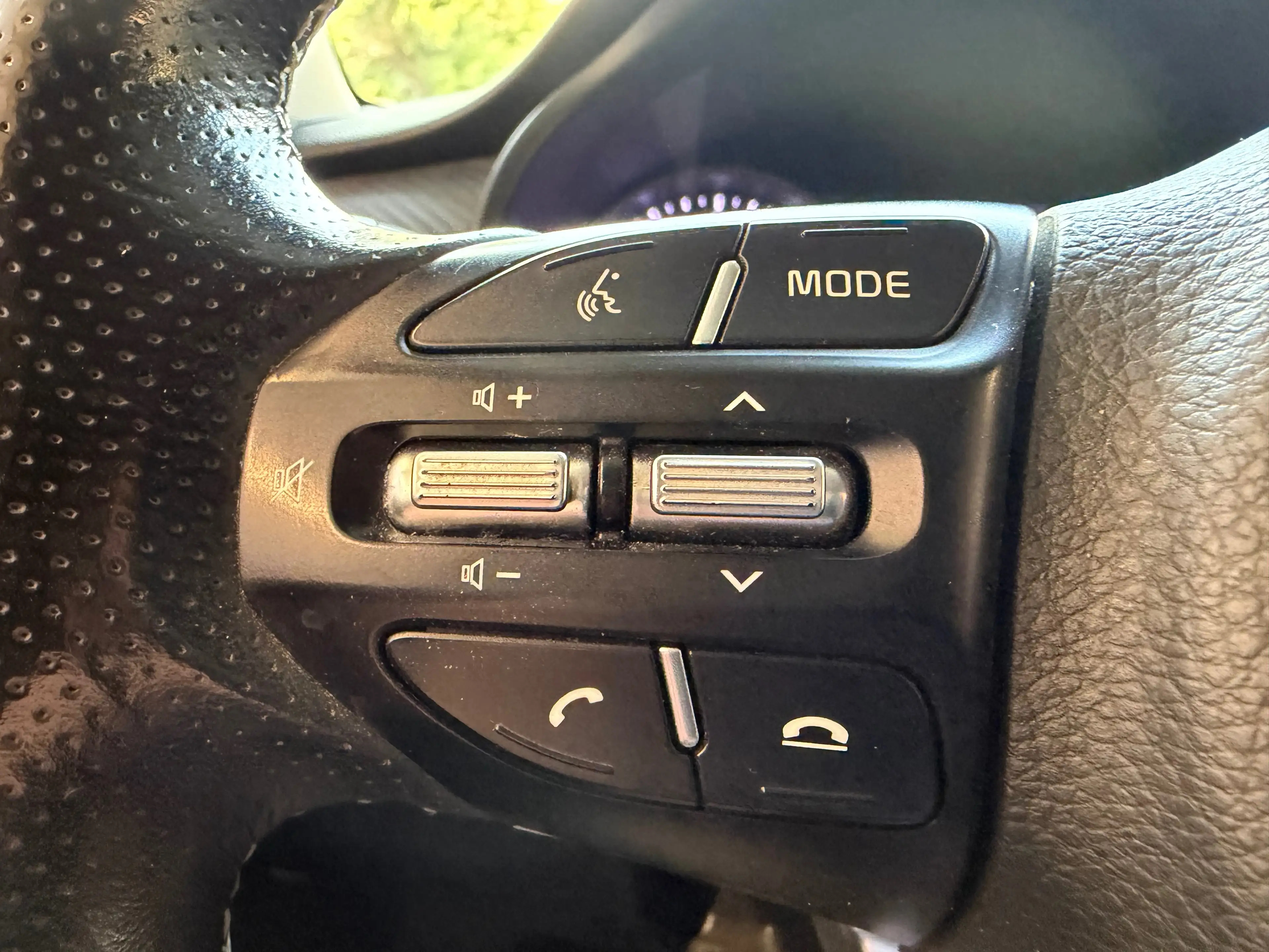 Kia Rio Rio 1.0 T GT Line — photo 14