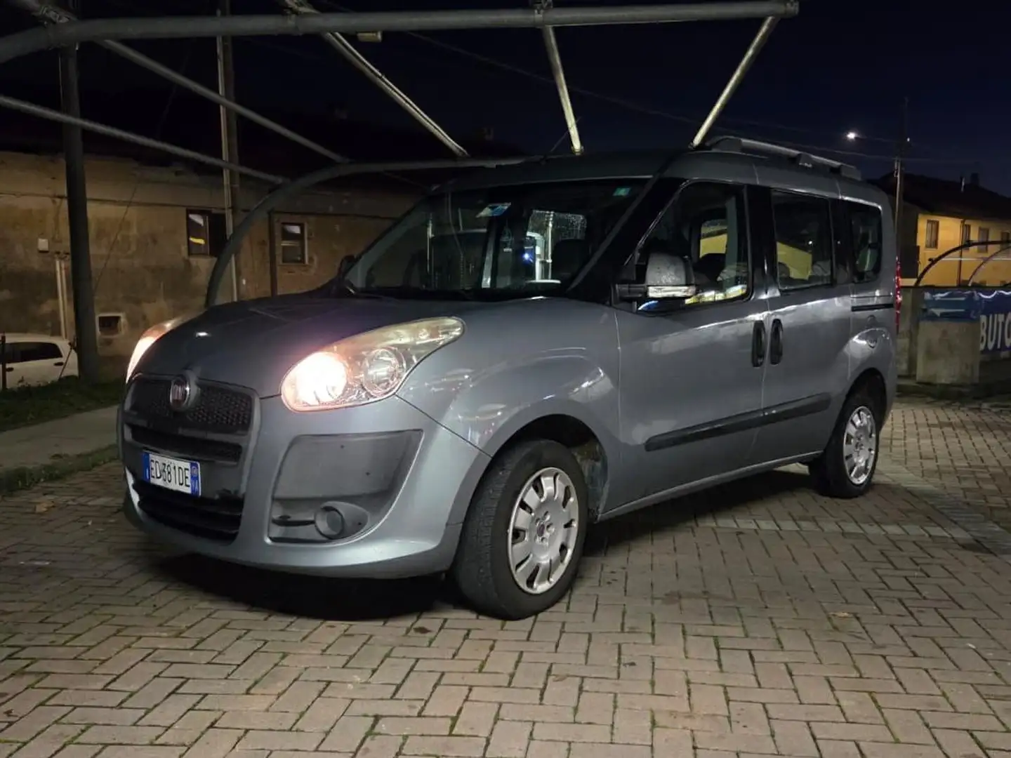 Fiat Doblo Doblo 1.4 16v Dynamic Grigio - 1