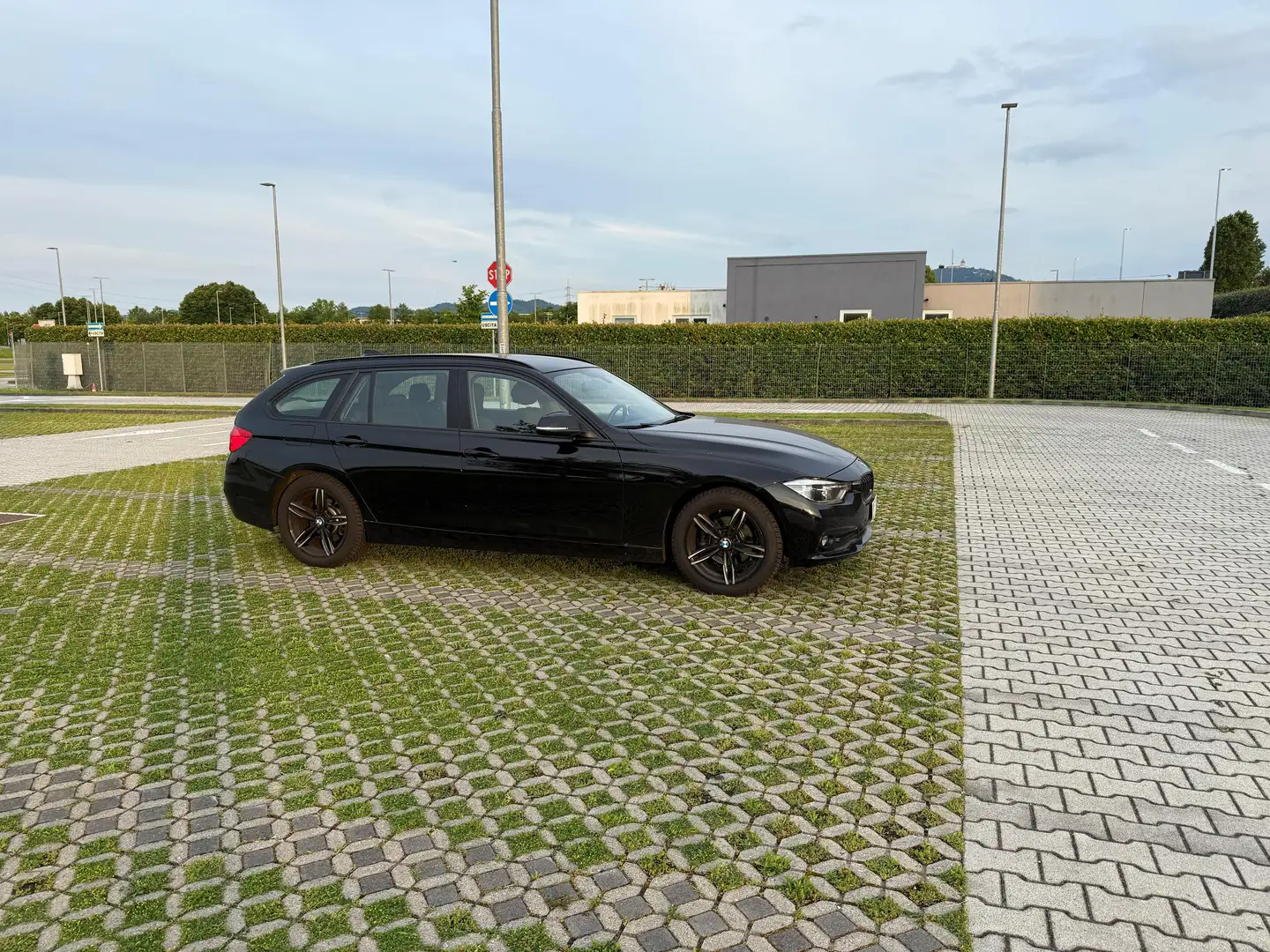 BMW 316 Serie 3 Touring 316d Nero - 2