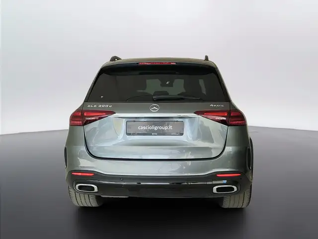 Mercedes-Benz Gle view 6
