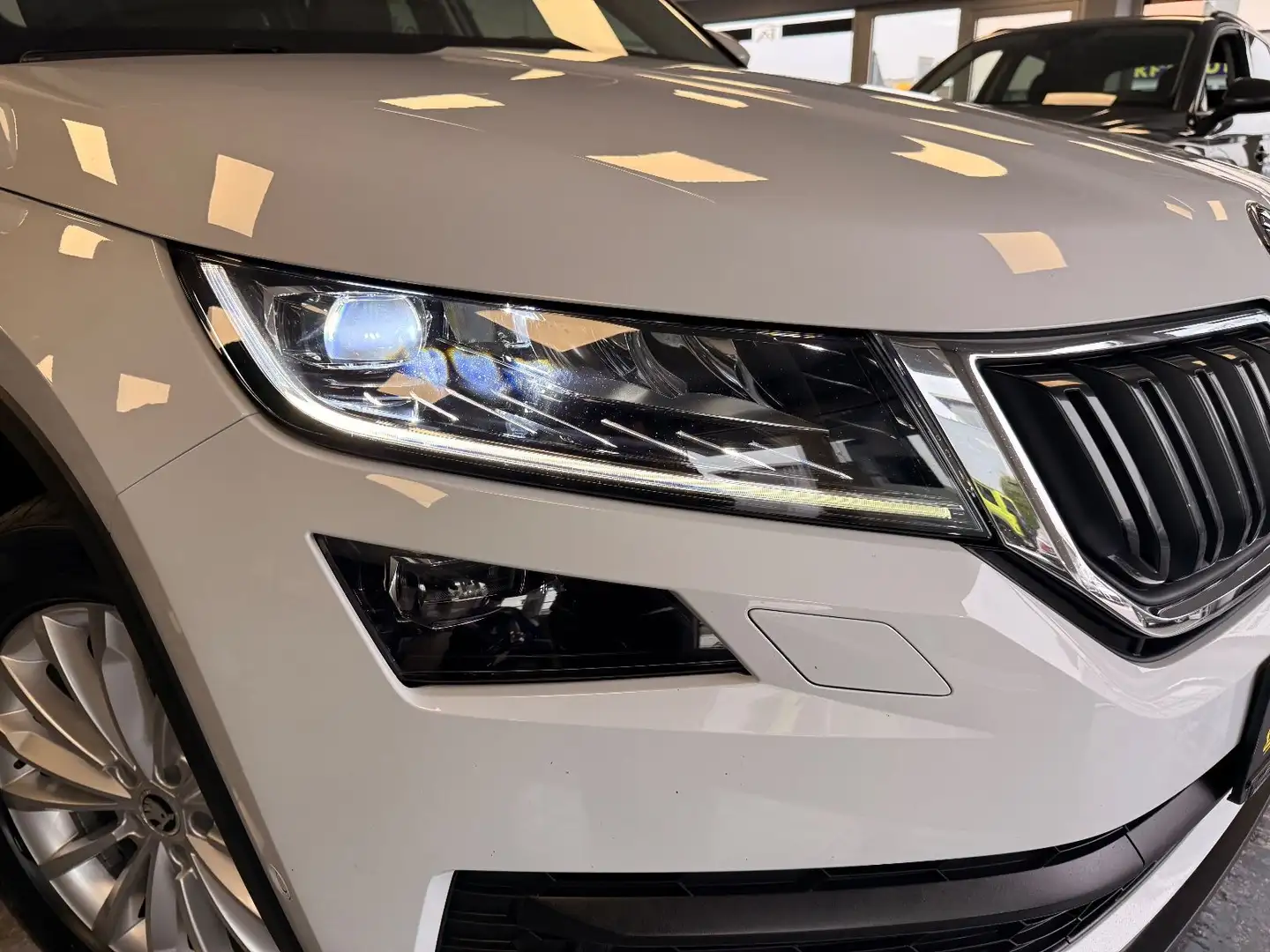 Skoda Kodiaq Style 4x4*Klimaauto*Navi*Allrad*Ambiente* Blanc - 2