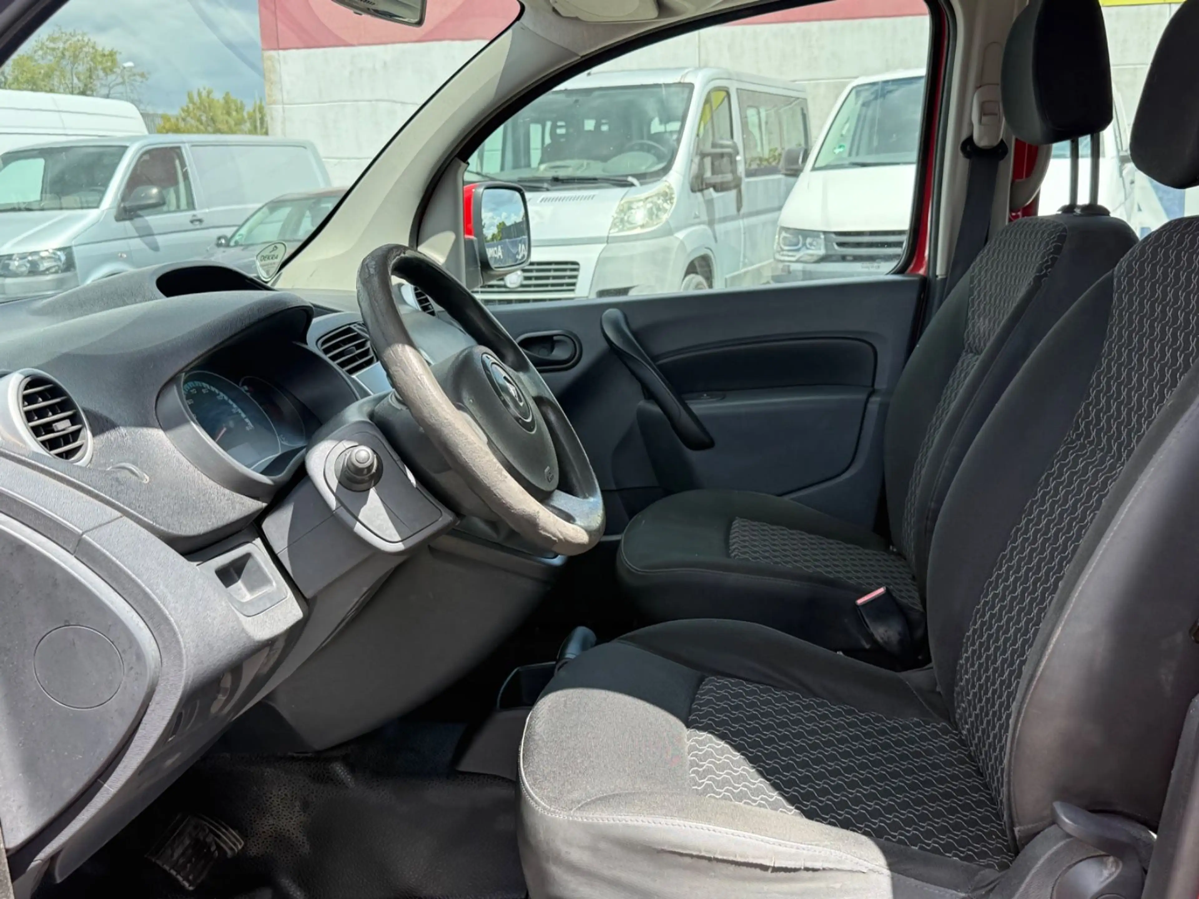 Renault Kangoo Z.E. Maxi 5-Sitzer Elektro-Klima Lang — photo 10