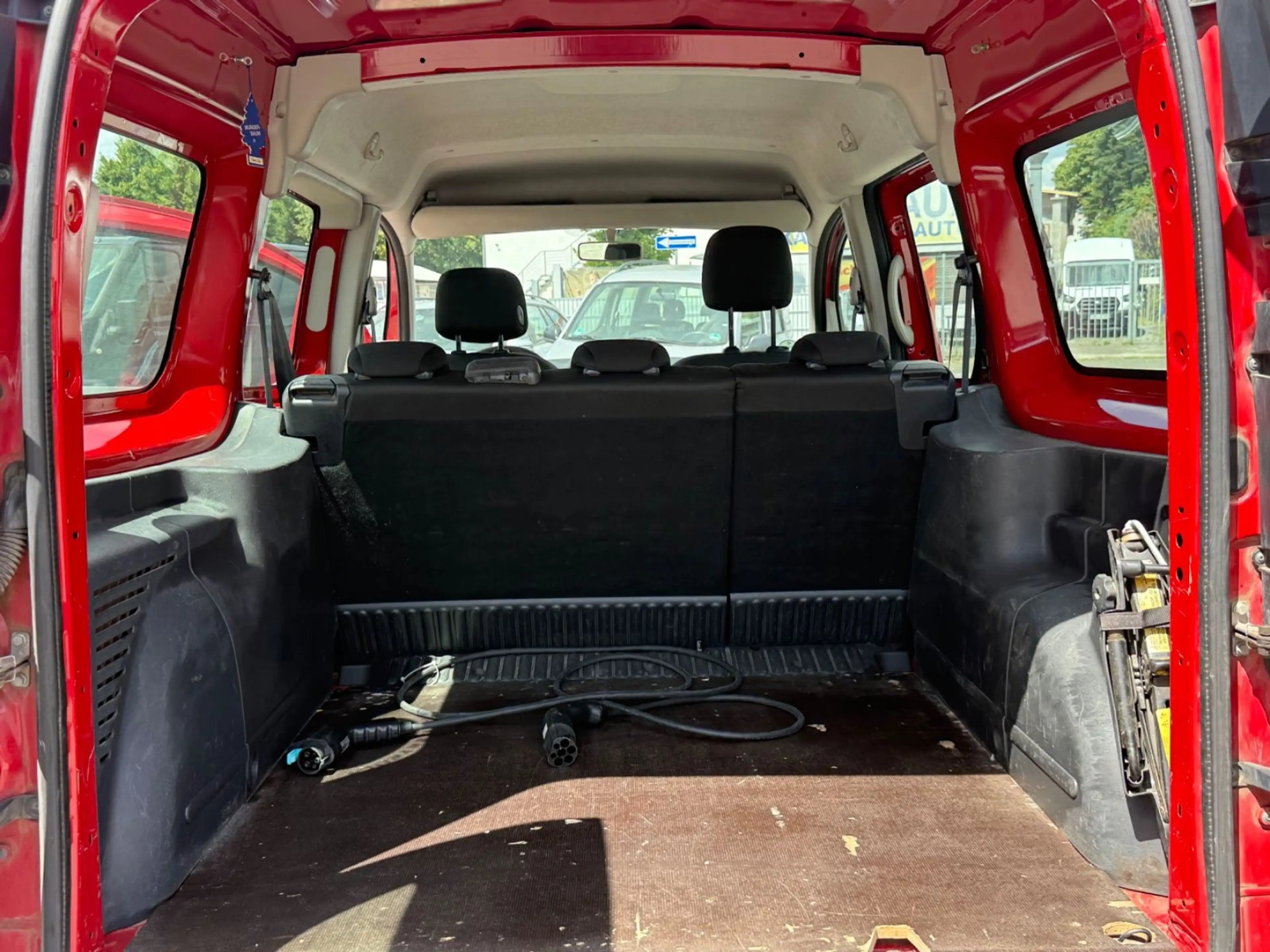 Renault Kangoo Z.E. Maxi 5-Sitzer Elektro-Klima Lang — photo 12