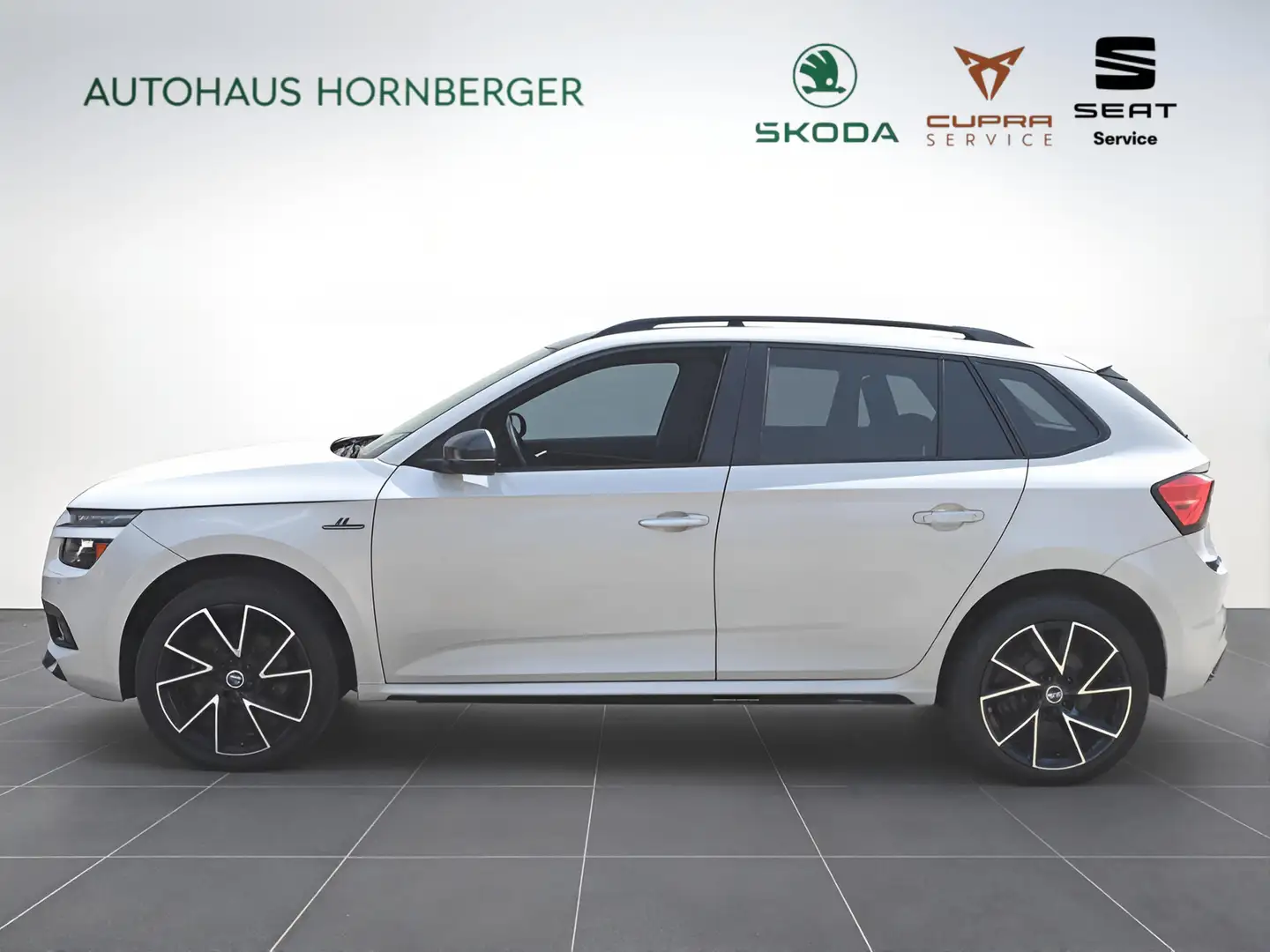 Skoda Kamiq Monte Carlo DSG Panorama Sitzheizung LED Tempomat Weiß - 2