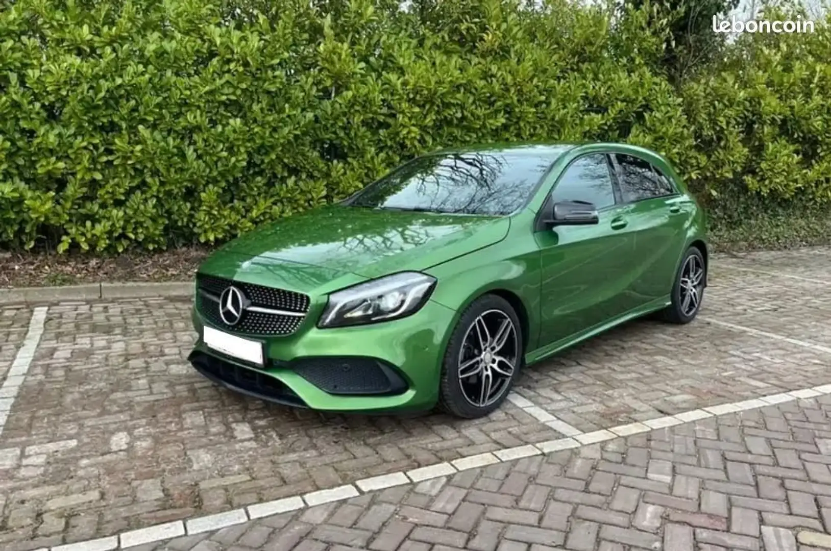 Mercedes-Benz A 180 Mercedes A180 122cv AMG Line - 1