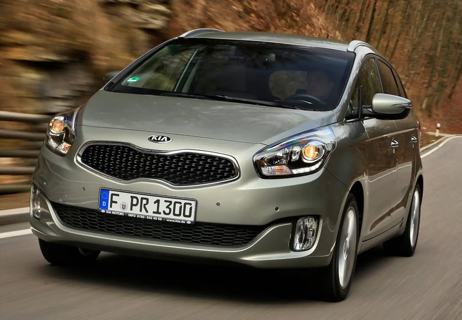 Kia Carens 1.7CRDi Eco-Dynamics x-Tech 115 - 1