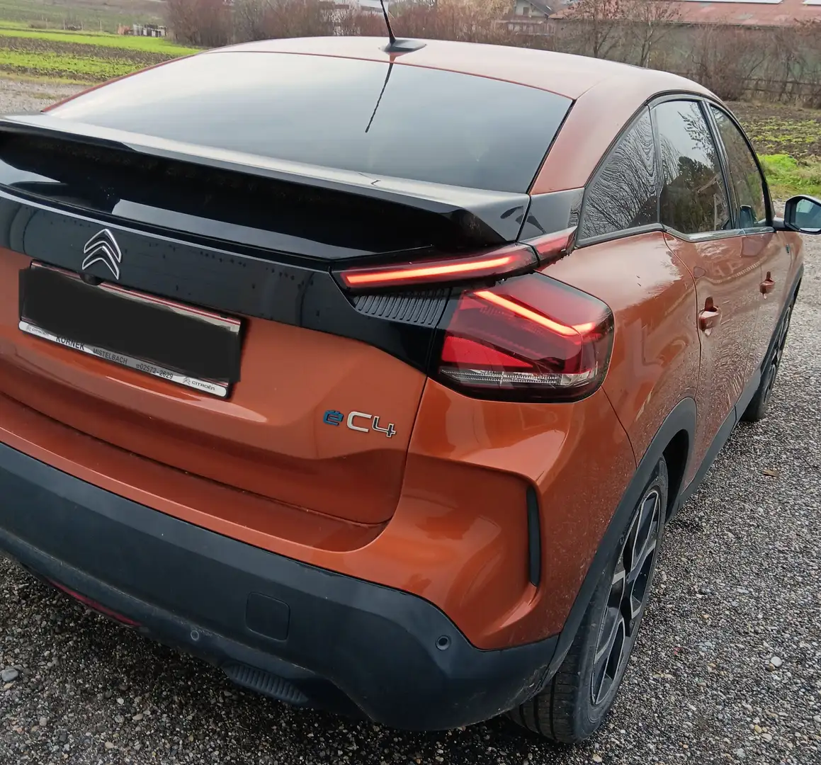 Citroen C4 e-C4 136 50kWh Shine Shine Orange - 1