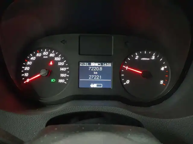 Mercedes-Benz Sprinter view 15