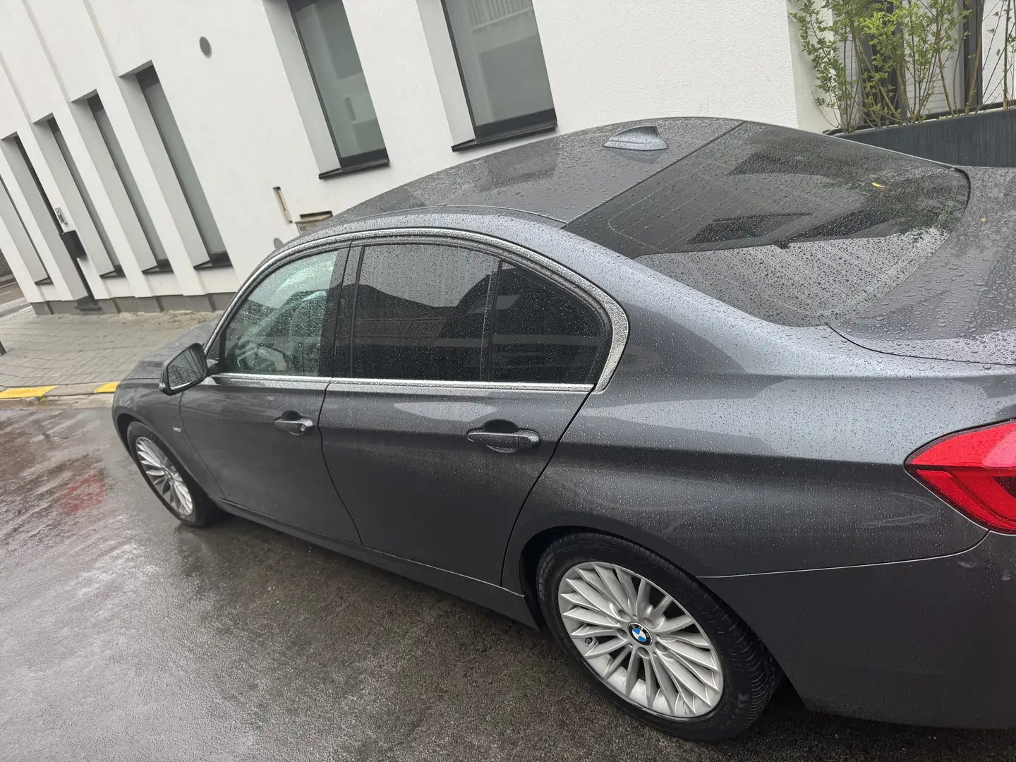 BMW 318 318i Aut. Luxury Line - 2