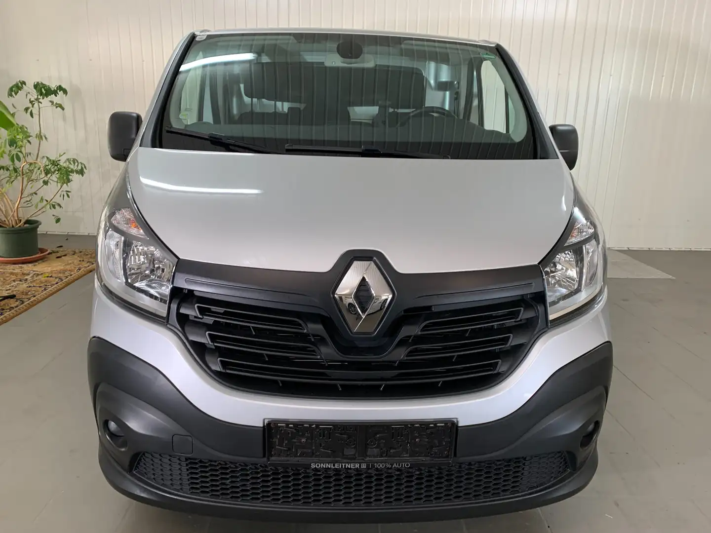 Renault Trafic Netto: 16.250,- Silber - 2