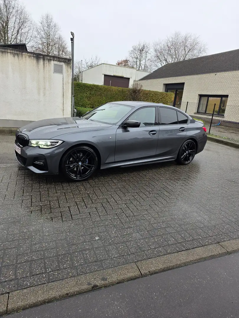 BMW 320 320d Aut. M Sport - 1