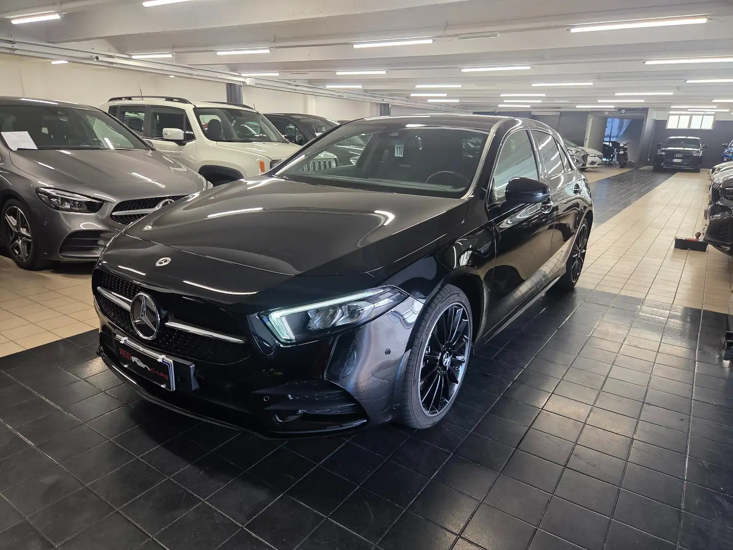 Mercedes-Benz A 250 Classe A - W177e phev (eq-power) Premium auto Nero - 2