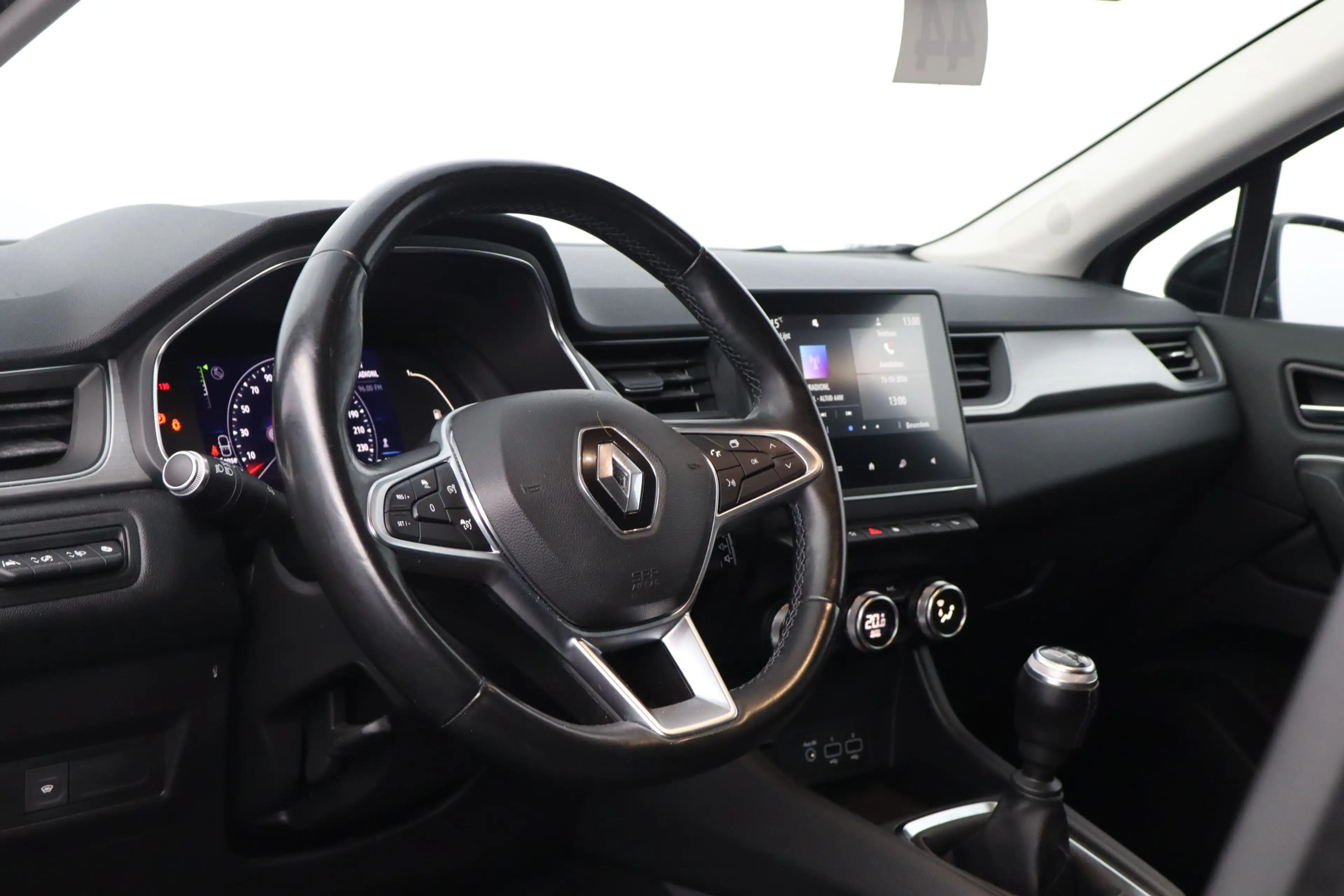 Renault Captur 1.0 TCe 90 Edition One/ 360°Camera/ 17'' LMV/ LED — photo 32