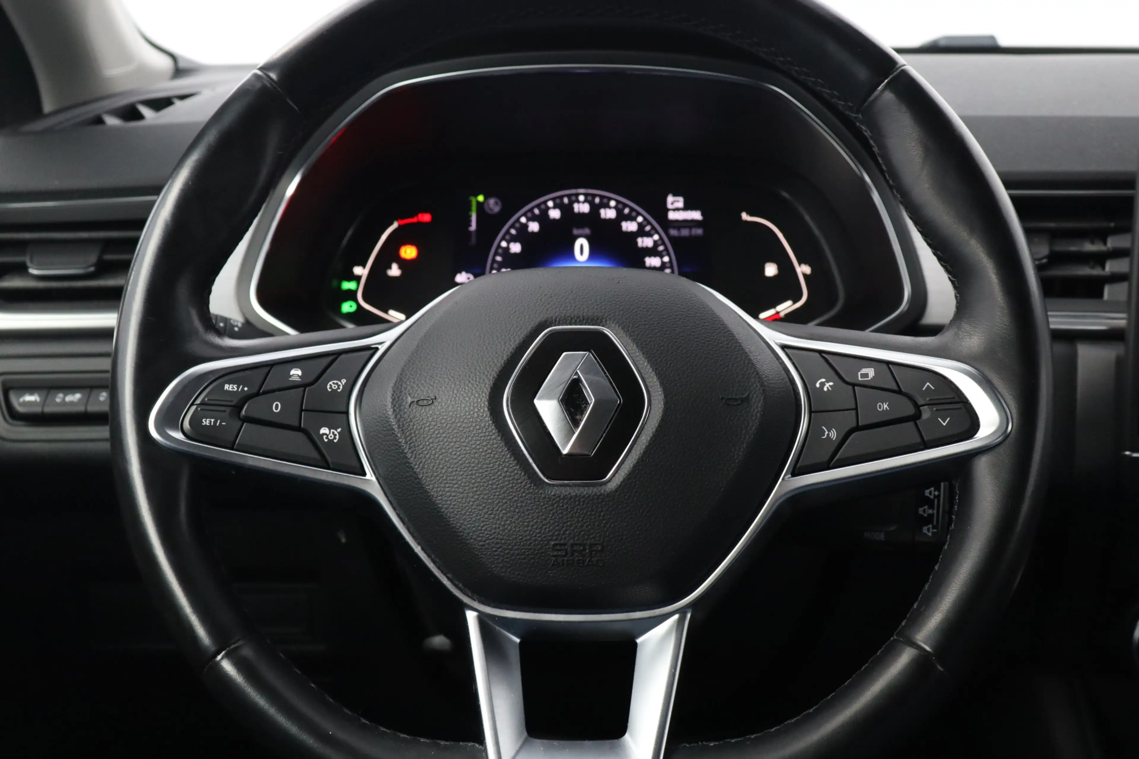 Renault Captur 1.0 TCe 90 Edition One/ 360°Camera/ 17'' LMV/ LED — photo 29