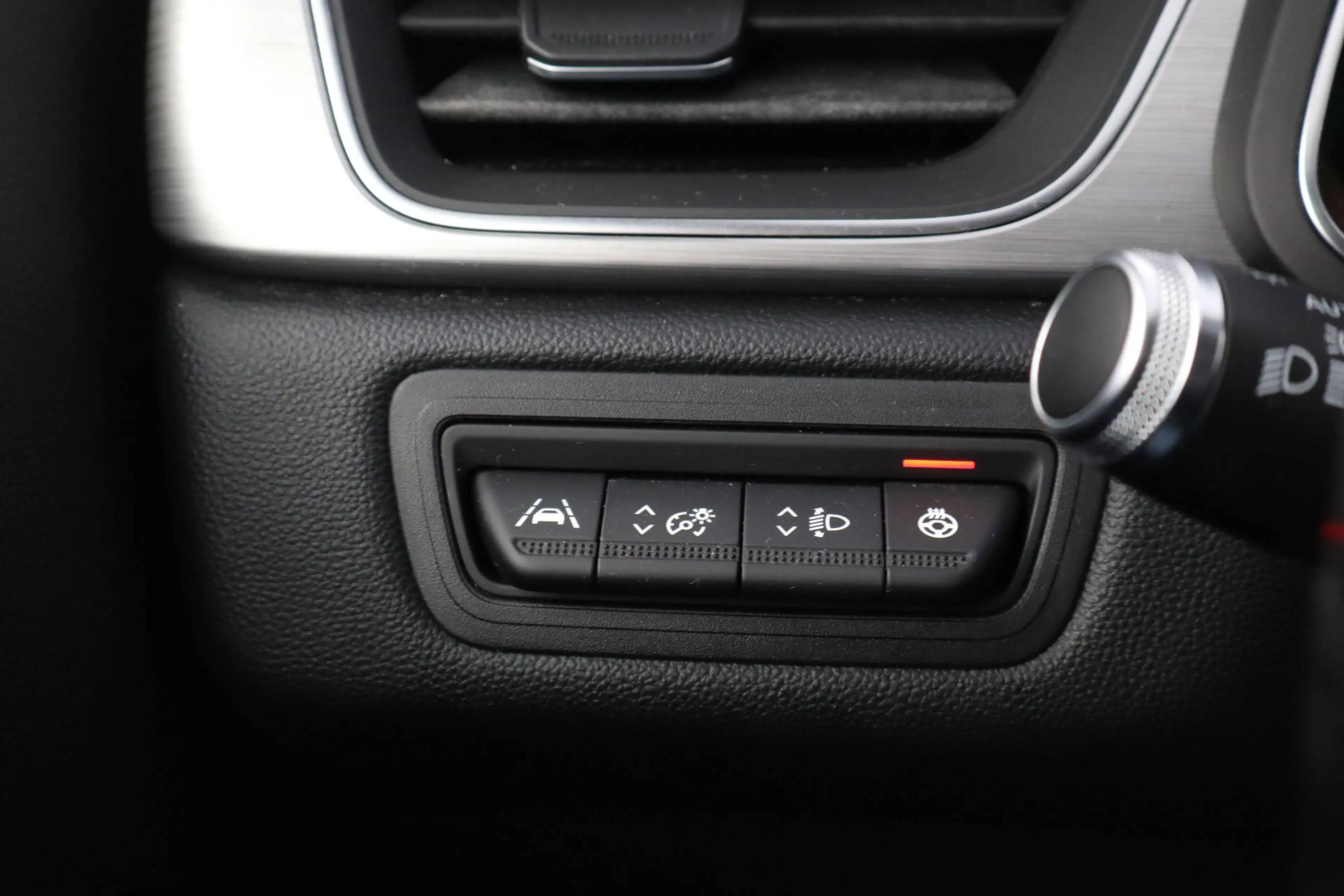 Renault Captur 1.0 TCe 90 Edition One/ 360°Camera/ 17'' LMV/ LED — photo 30