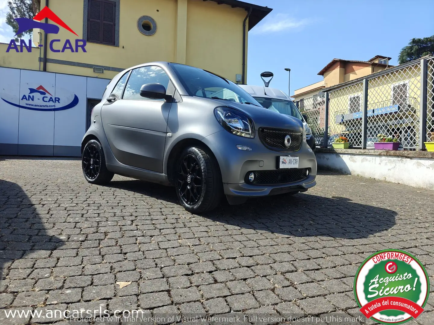 smart forTwo Fortwo 1.0 Superpassion 71cv twinamic grey matt Gris - 1