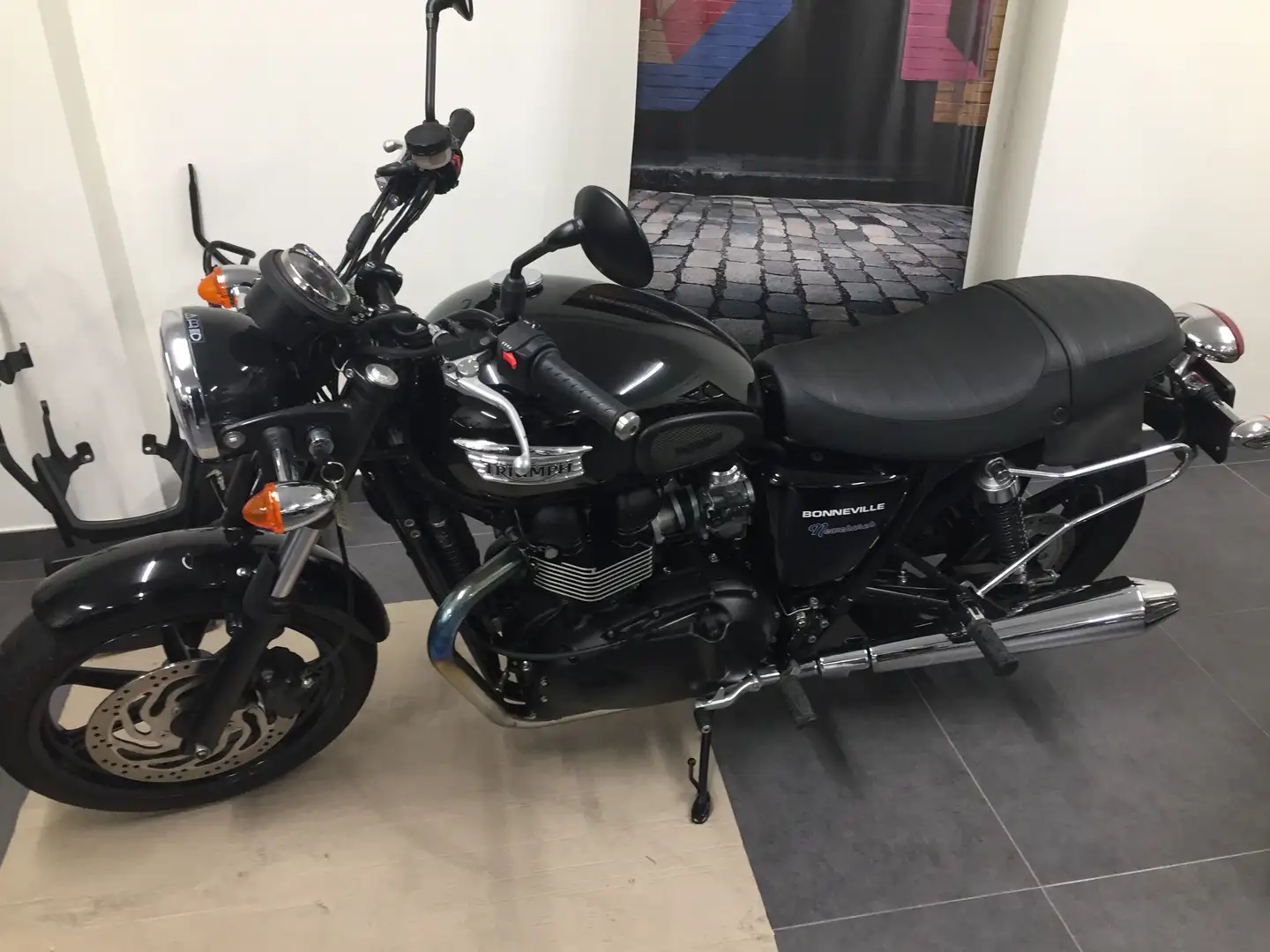 Triumph Bonneville Newchurch - 2