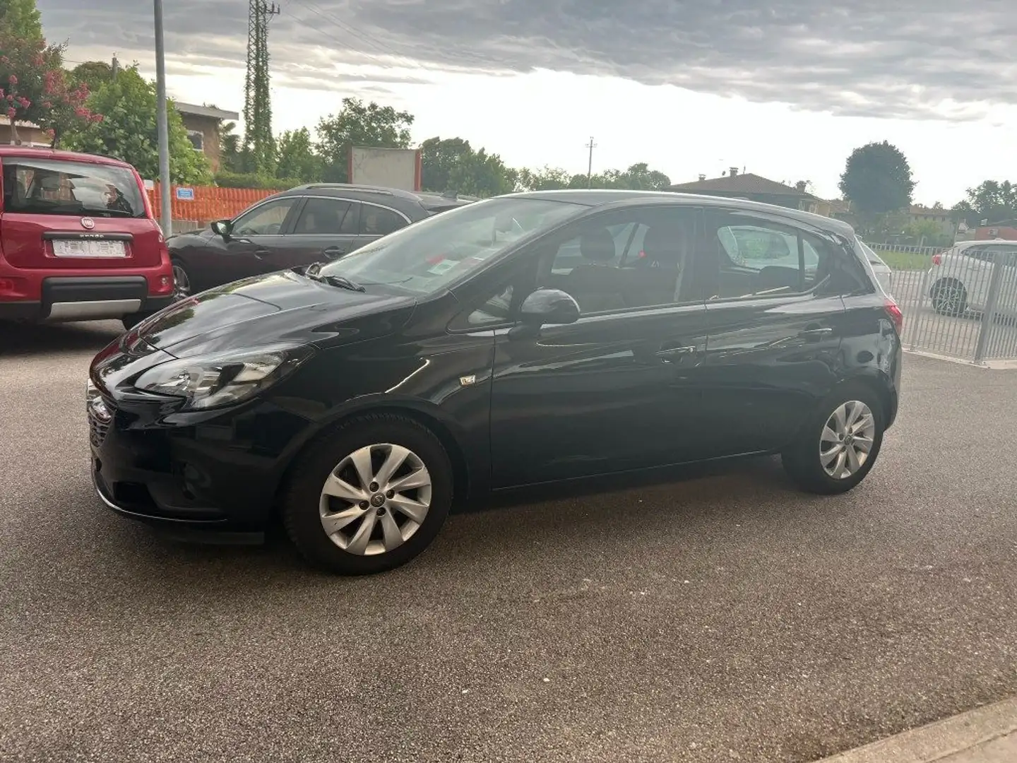 Opel Corsa 1.2 5 porte Innovation Nero - 2