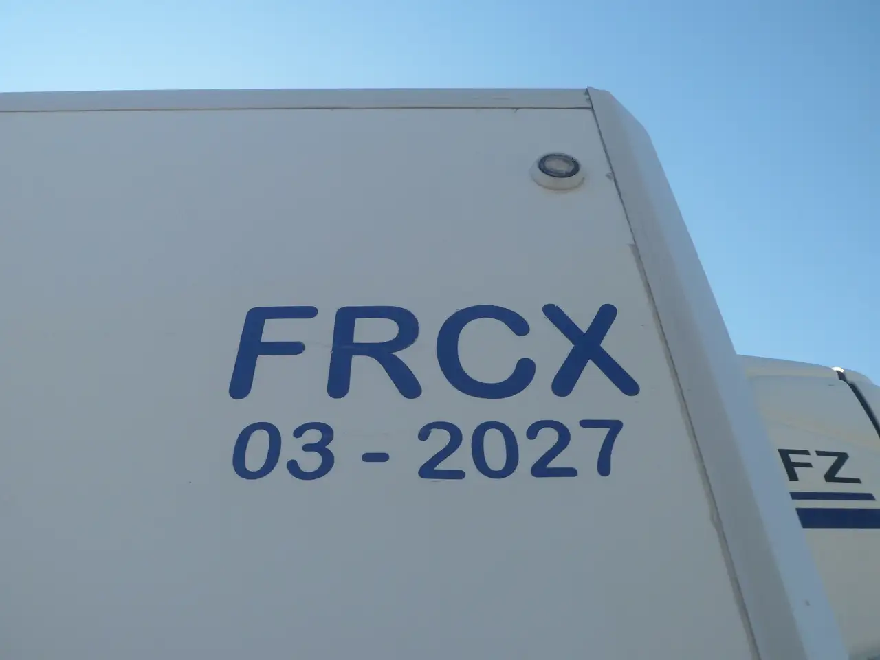 Iveco Daily 2022 — фото 11