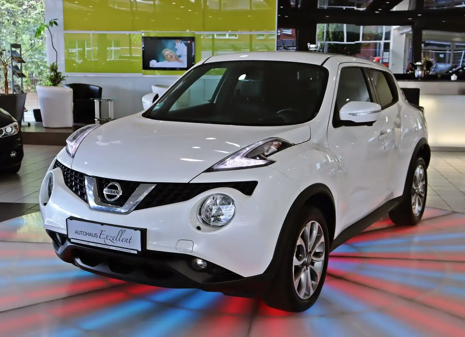 Nissan Juke Tekna*KLIMAAUT*LEDER*NAVI*SHZ*KAMERA*ALU*BC Weiß - 1